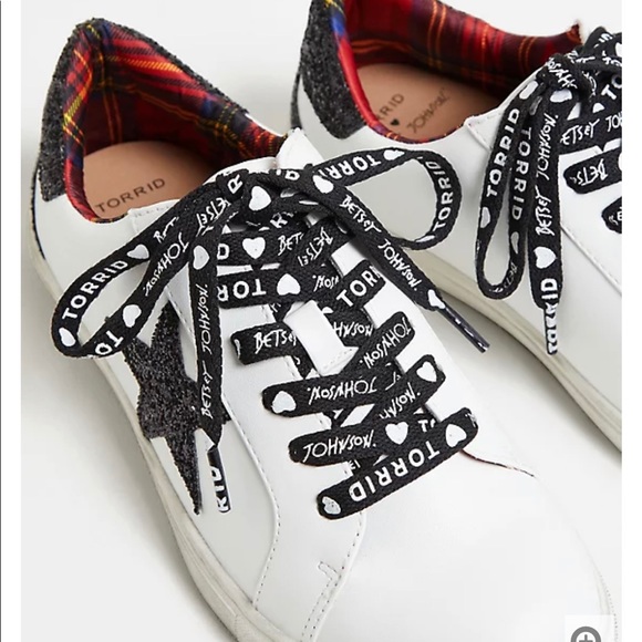 Betsey Johnson - Black Glitter Distressed Sneakers - Picture 4 of 8